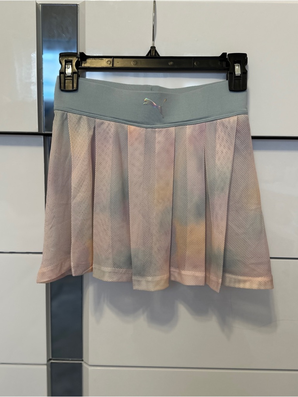 Puma Pastel Mesh Pleated Skort - Pink, Blue & Yellow, size M (8-10).